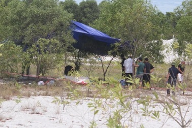 Vụ phát hiện thi thể bé trai mất tích: Hoàn tất  khám nghiệm tử thi