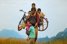 “Cha cõng con” giành giải Phim hay nhất Châu Á tại LHP Quốc tế Iran