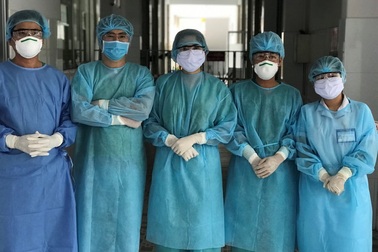 Cần Thơ: Người phụ nữ từ Singapore về sinh con ở khu cách ly