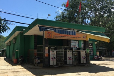 32.000 lít xăng từ Hải Phòng sang Lào, vòng về tiếp tế cho vùng lũ Mường Lát