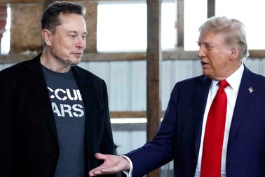 Tỷ phú Musk rời khỏi chính quyền Trump