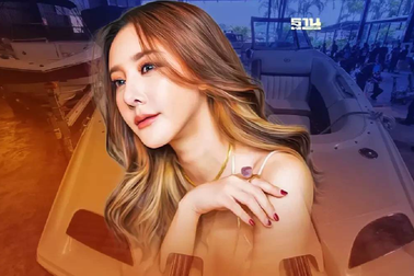 Bí ẩn đoạn clip bị xóa trong điện thoại và số dư tài khoản của Tangmo Nida