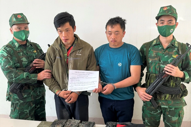 Liên tiếp triệt phá 2 chuyên án ma túy, thu giữ 16 bánh heroin