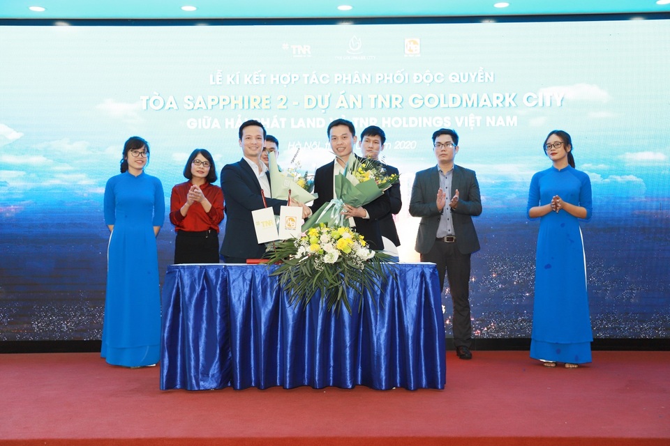 Hải Phát Land phân phối độc quyền tòa Sapphire 2, sôi động giao dịch mùa Covid-19 - 1 Hải Phát Land phân phối độc quyền tòa Sapphire 2, sôi động giao dịch mùa Covid-19 - 1