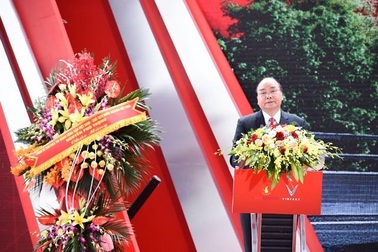 Thủ tướng: VinFast đã chứng minh "kinh tế tư nhân là động lực quan trọng của nền kinh tế nước nhà"