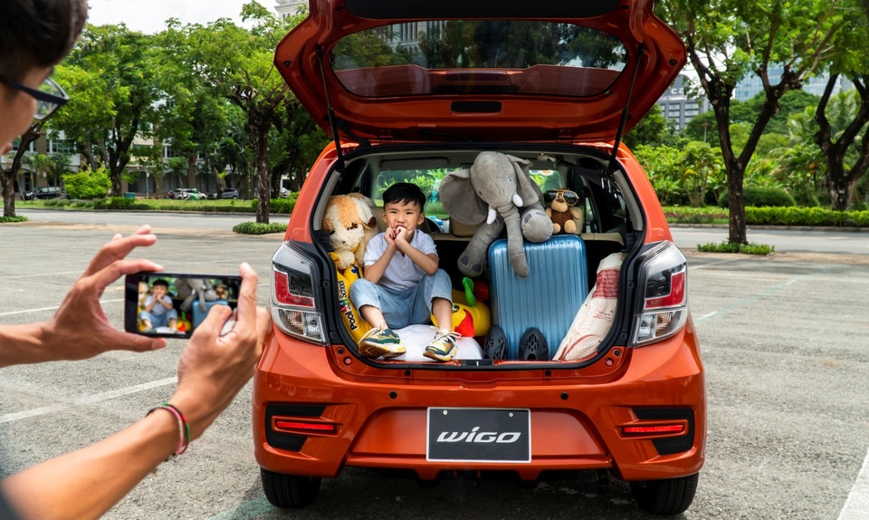 Nhận ưu đãi khủng lên đến 20 triệu đồng, khách mua Toyota Wigo lợi đơn lợi kép - 4 Nhận ưu đãi khủng lên đến 20 triệu đồng, khách mua Toyota Wigo lợi đơn lợi kép - 4