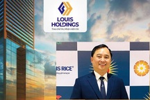 Loạt "siêu cổ phiếu" nhà Louis bị bán tháo, nhà đầu tư mắc kẹt