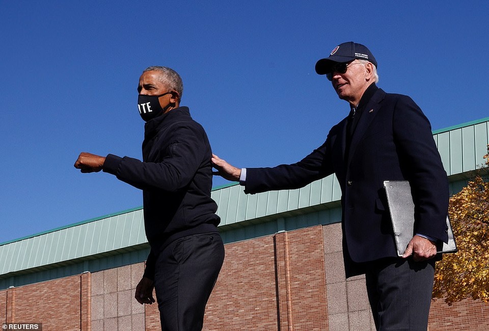 Ông Obama lần đầu xuất trận cùng Joe Biden tại bang chiến trường - 2 Ông Obama lần đầu xuất trận cùng Joe Biden tại bang chiến trường - 2