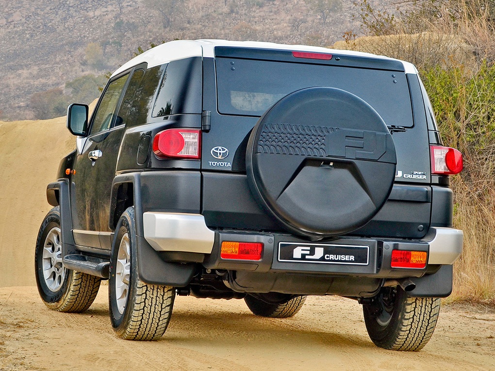 Toyota đã chính thức dừng sản xuất dòng FJ Cruiser - 3 Toyota đã chính thức dừng sản xuất dòng FJ Cruiser - 3