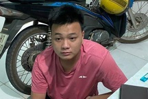 Thanh niên 22 tuổi dâm ô bé gái trong nhà vệ sinh trường học