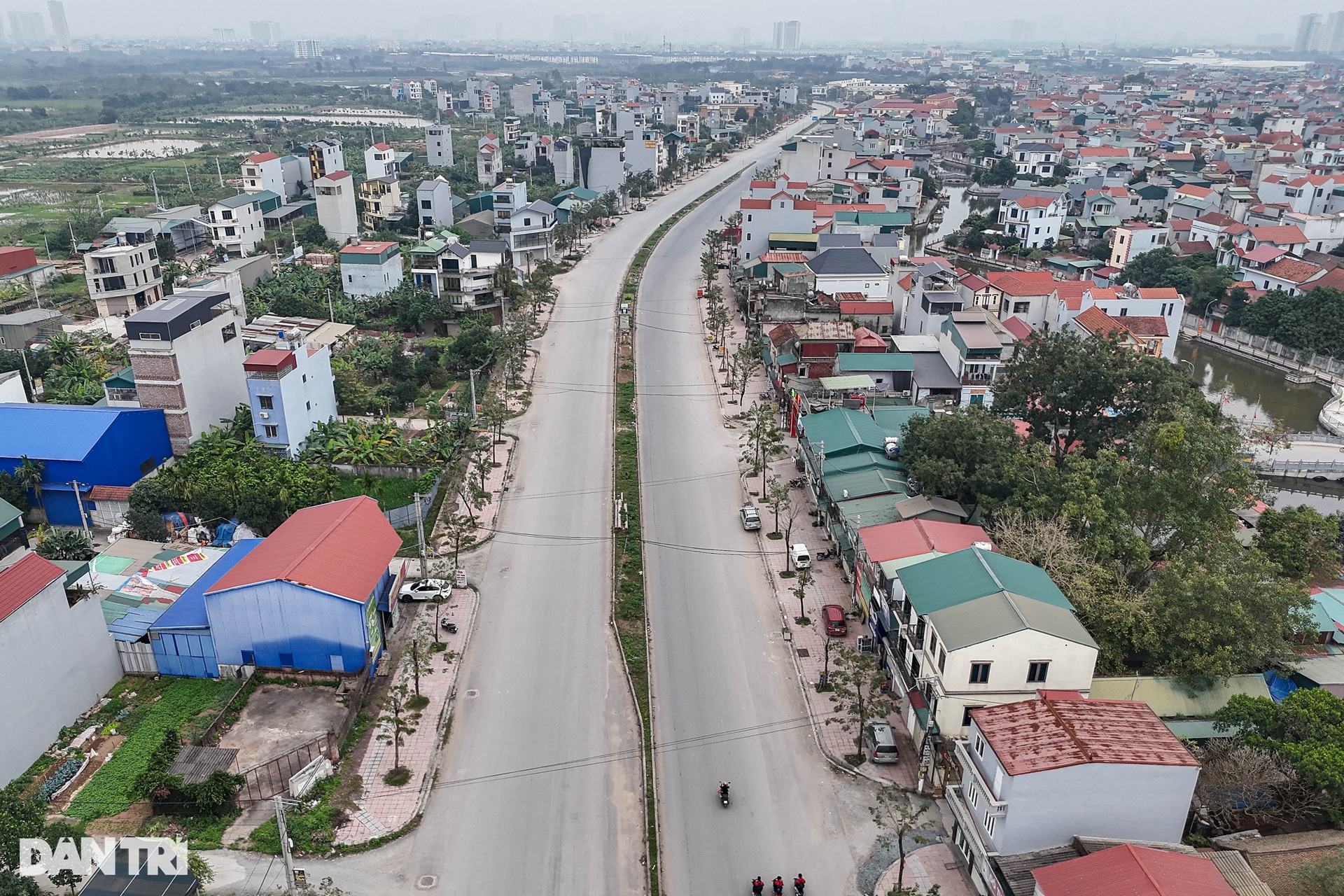 Tuyến đường dài 2,9km, trị giá gần 500 tỷ đồng làm 3 năm chưa xong ở Hà Nội - 1