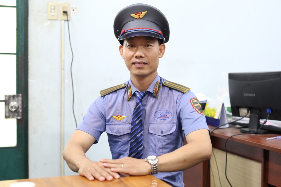 Bác tài hỏa xa và những chuyến tàu Tết xuyên thời gian - 2