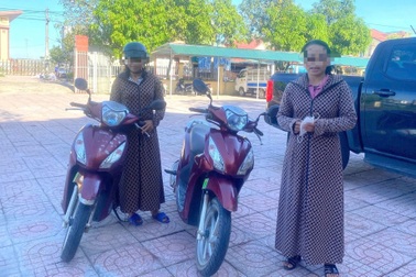 Hy hữu vụ đi nhầm xe máy của 2 người phụ nữ có nhiều điểm trùng hợp