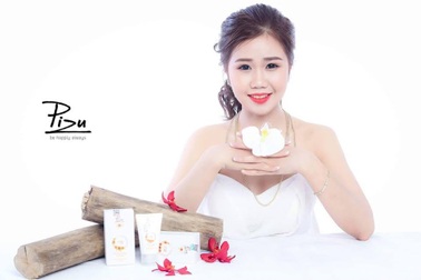 Cô gái 9X tài năng với câu chuyện nhạy bén trong kinh doanh online