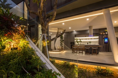 Ngắm ngôi nhà xanh mát, tiết kiệm 30% năng lượng của vợ chồng Đà Nẵng