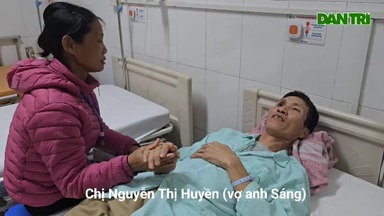 Người vợ ung thư nghẹn ngào trước số tiền 80 triệu đồng cứu mạng chồng