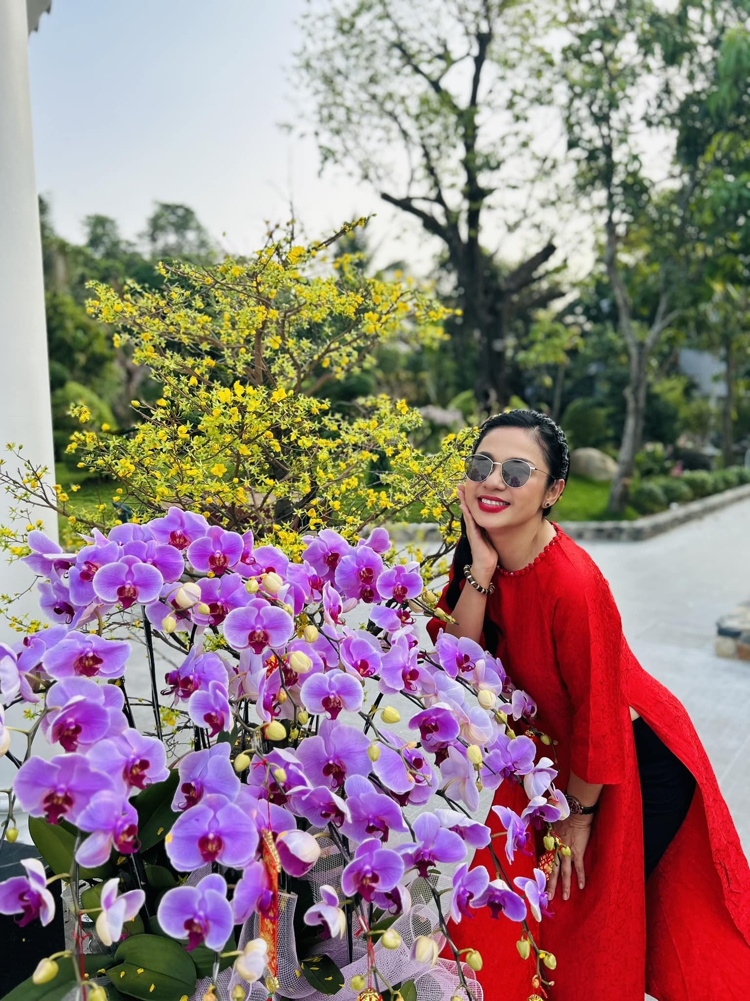 Nữ hoàng ảnh lịch Việt Trinh tuổi 52: Giảm 10kg, ở nhà vườn 2.500m2 - 13