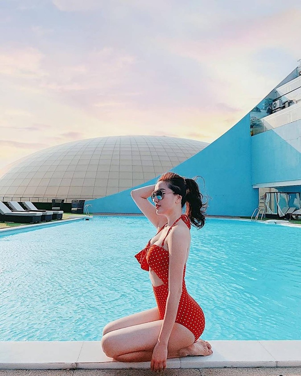 Bảo Thy diện bikini khoe thân hình quyến rũ sau khi lấy chồng đại gia - 8 Bảo Thy diện bikini khoe thân hình quyến rũ sau khi lấy chồng đại gia - 8