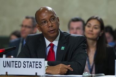 Mỹ dọa rút khỏi hiệp ước kiểm soát vũ khí hạt nhân với Nga