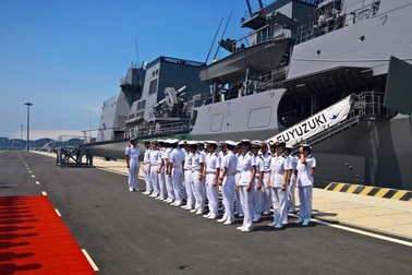 Chiến hạm hiện đại hàng đầu Nhật Bản thăm Cảng quốc tế Cam Ranh