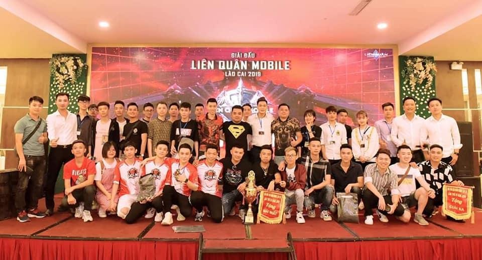 Người đàn ông đứng sau các streamer nổi tiếng - 3 Người đàn ông đứng sau các streamer nổi tiếng - 3