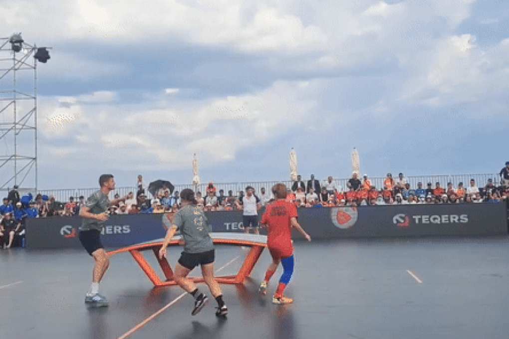 Hấp dẫn những pha ngả bàn đèn đẹp mắt tại giải Teqball ở Quy Nhơn - 2 Hấp dẫn những pha ngả bàn đèn đẹp mắt tại giải Teqball ở Quy Nhơn - 2