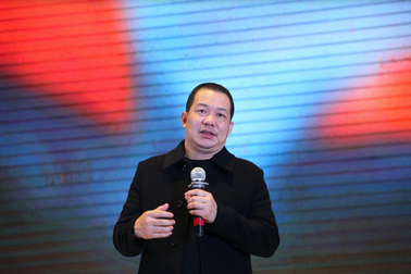 Đạo diễn Lương Đình Dũng khởi động dự án điện ảnh hướng tới giới trẻ