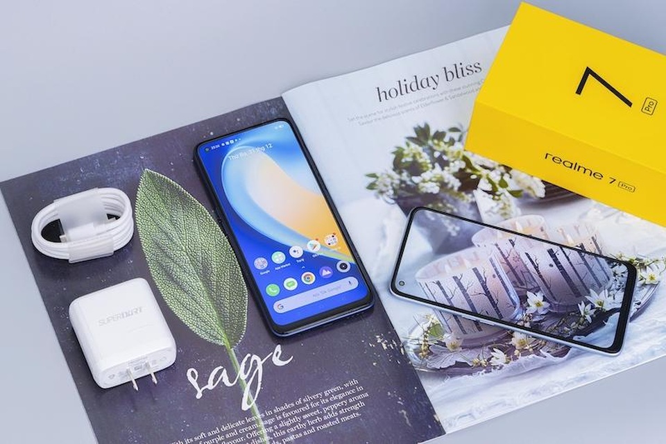 Đón Tết hiện đại, Realme gợi ý những món quà xuân Tân Sửu hợp thời và ý nghĩa - 2 Đón Tết hiện đại, Realme gợi ý những món quà xuân Tân Sửu hợp thời và ý nghĩa - 2