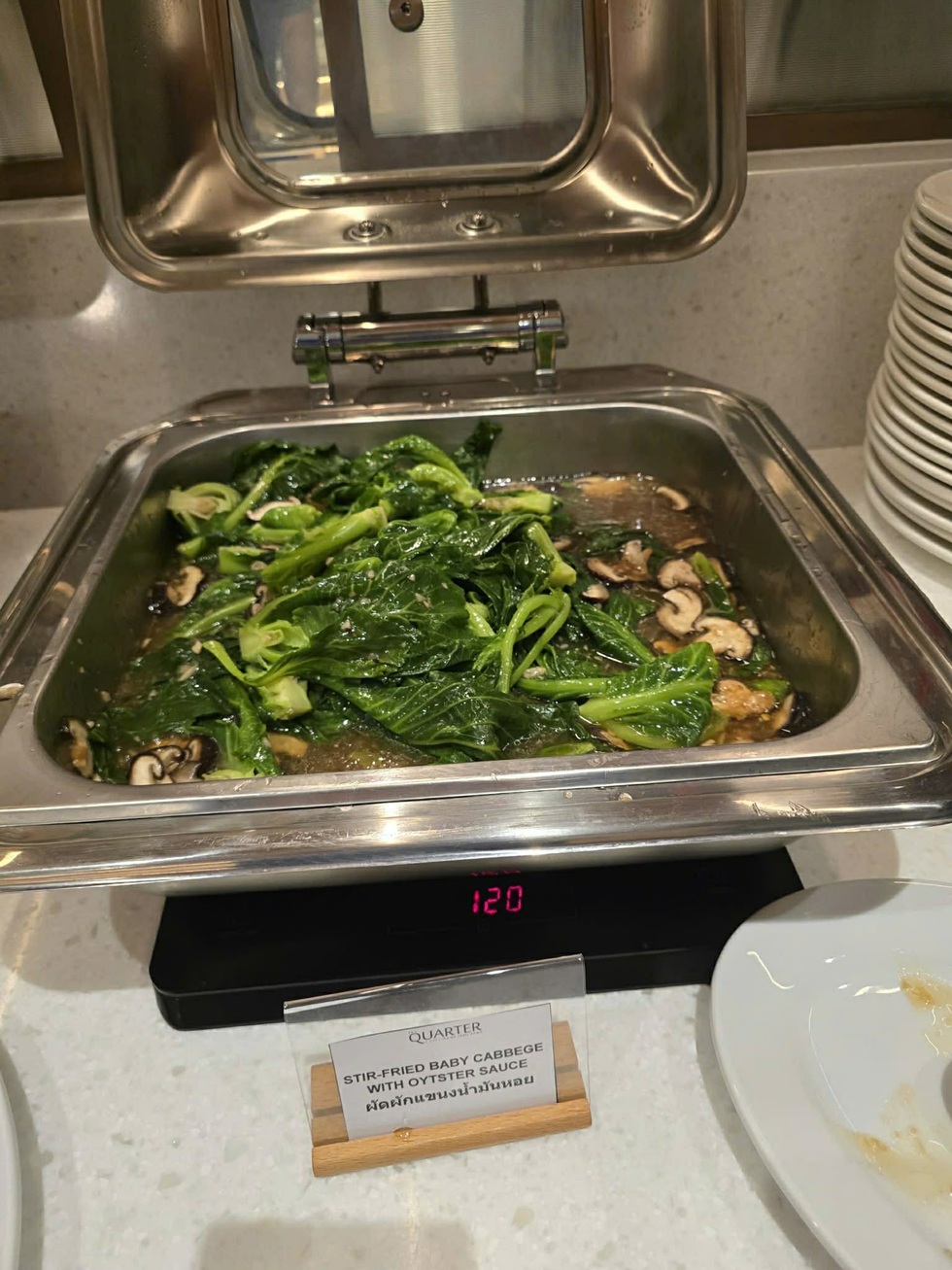 เจาะลึกเรื่องอาหารของนักกีฬาเวียดนามในกีฬาซีเกมส์: เมื่ออยู่ในโรม จงทำตามแบบชาวโรมัน - ตอนที่ 3 Cận cảnh bữa ăn của VĐV Việt Nam ở SEA Games: Nhập gia tùy tục - 3