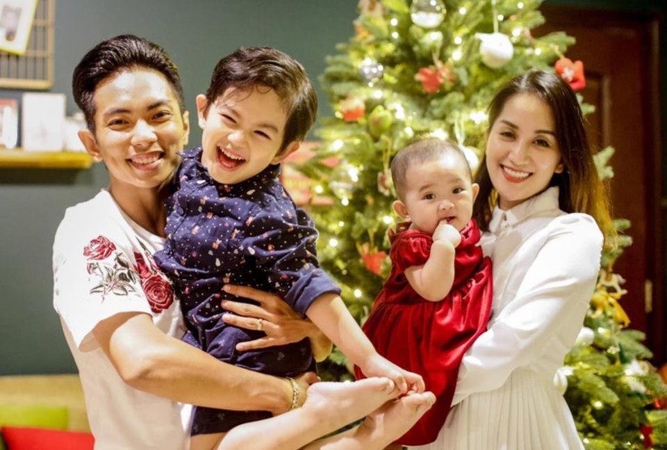 Sao Việt thể hiện tình cảm trong Ngày gia đình - 13 Sao Việt thể hiện tình cảm trong Ngày gia đình - 13
