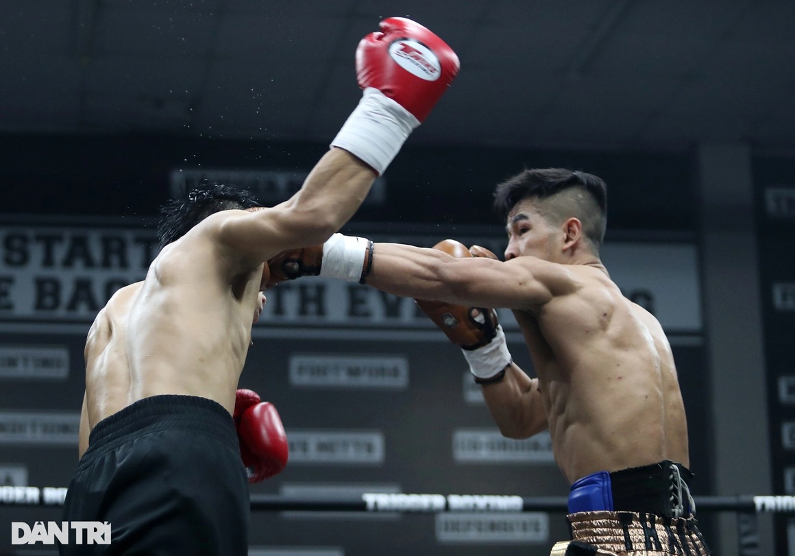Nhà vô địch WBC châu Á Trần Văn Thảo hạ knock-out tay đấm Thái Lan - 10 Nhà vô địch WBC châu Á Trần Văn Thảo hạ knock-out tay đấm Thái Lan - 10