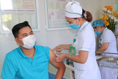 Vì sao TP Vinh xin chuyển 4.000 liều vaccine Vero Cell cho địa phương khác?