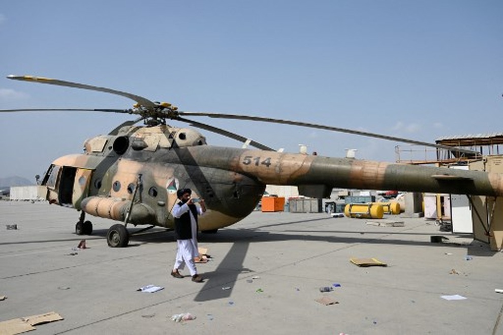 Dàn phi cơ quân sự khủng bị Mỹ phá hủy ở sân bay Kabul khi rút quân - 13 Dàn phi cơ quân sự khủng bị Mỹ phá hủy ở sân bay Kabul khi rút quân - 13