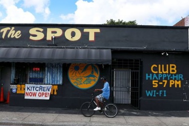 Mỹ: Xả súng tại hộp đêm Miami, 15 người bị thương