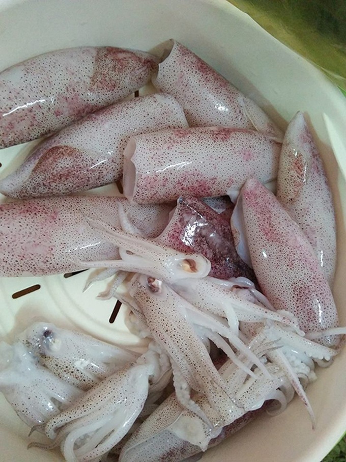 Mực nhồi thịt hấp đổi món cho bữa cơm chiều - 1