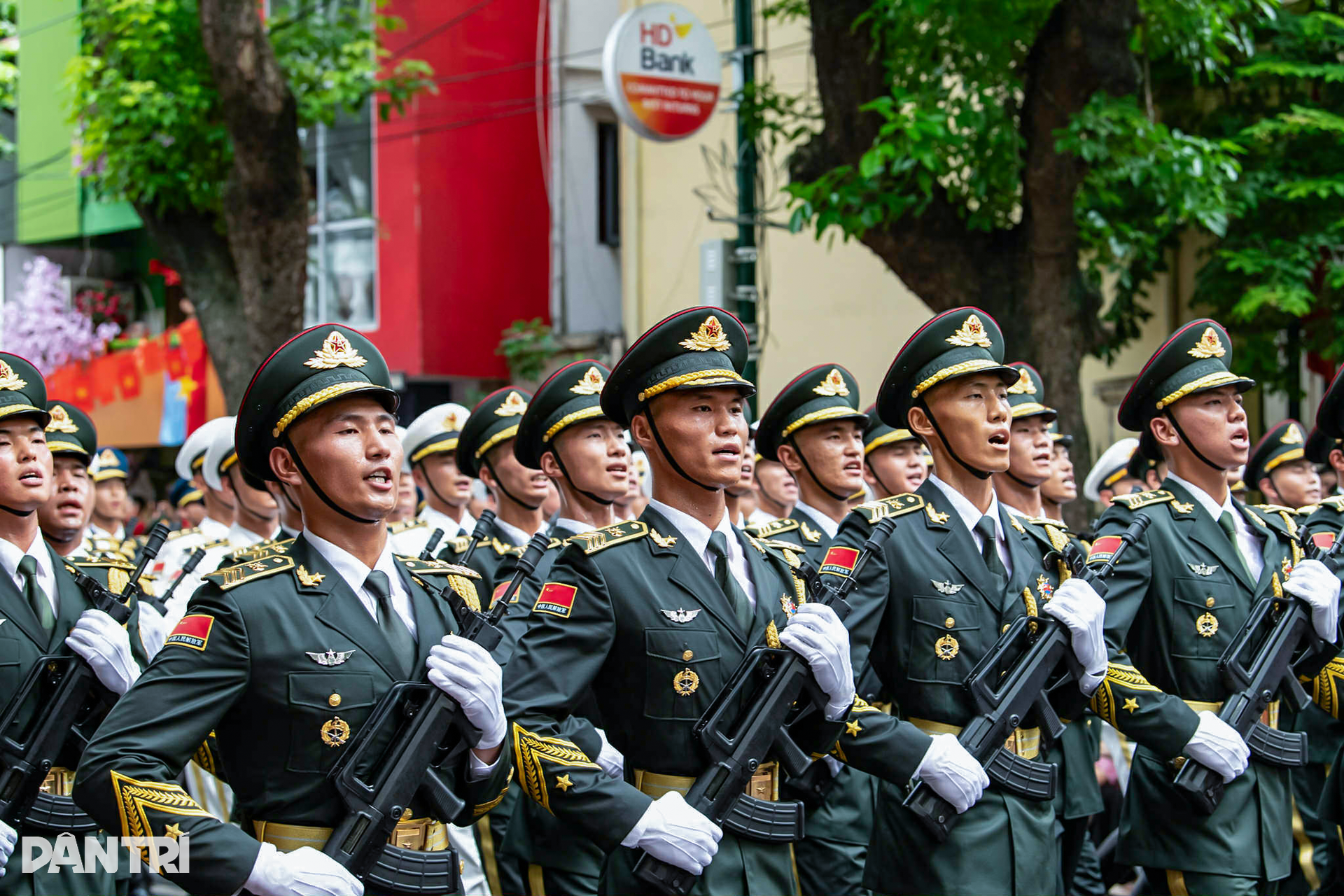 Ngắm bước diễu binh khối quân đội các nước Trung Quốc, Lào, Nga, Campuchia - 8