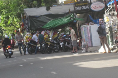 Vụ cháy nổ làm 8 người bị thương: Chủ nhà tử vong