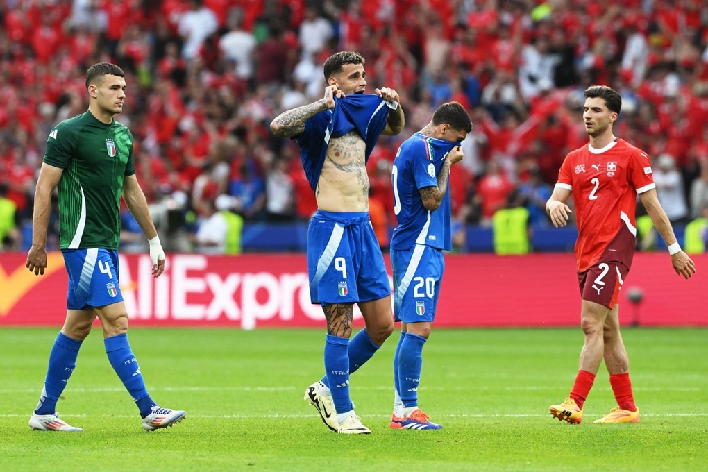 HLV Spalletti: Tôi nhận trách nhiệm khi Italy thua Thụy Sĩ - 1 HLV Spalletti: Tôi nhận trách nhiệm khi Italy thua Thụy Sĩ - 1