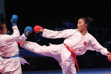 Bị trọng tài xử ép, võ sĩ karate Việt Nam vẫn giành HCV