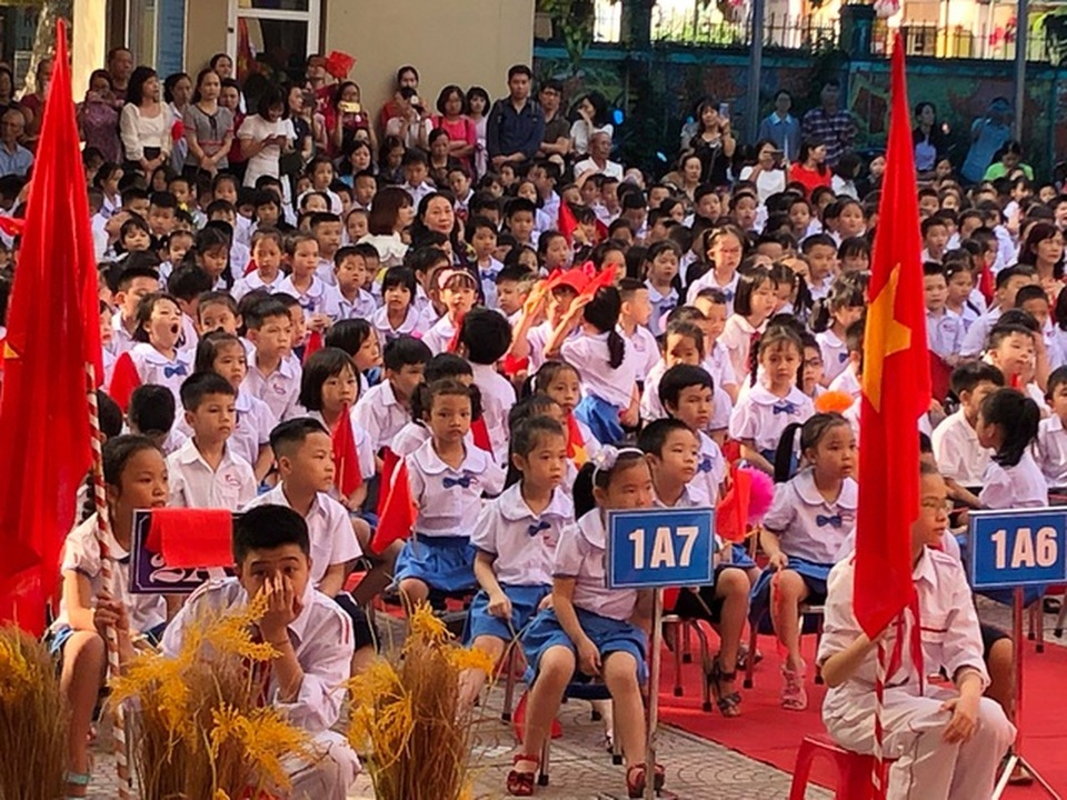 Năm học mới, những địa phương thực hiện giãn cách xã hội sẽ học trực tuyến - 1 Năm học mới, những địa phương thực hiện giãn cách xã hội sẽ học trực tuyến - 1