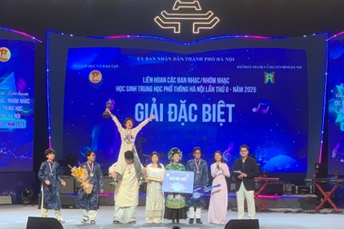 Giải thưởng ngoài dự tính dành cho quán quân ban nhạc học sinh Hà Nội 2025