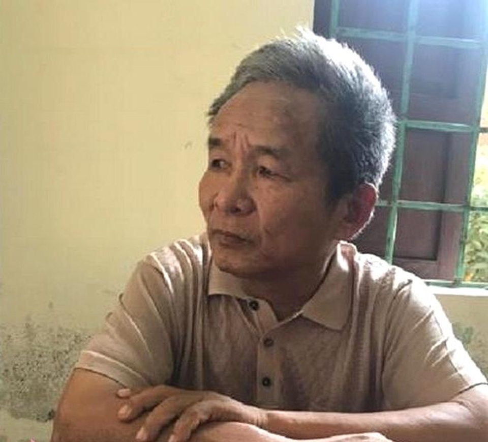 Thầy lang lừa chạy việc, chiếm đoạt hàng trăm triệu đồng - 1 Thầy lang lừa chạy việc, chiếm đoạt hàng trăm triệu đồng - 1