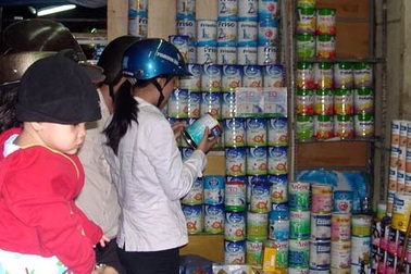 Lần thứ 3, giá sữa tăng là do thay đổi bao bì