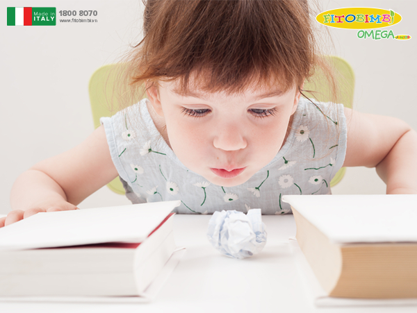 Các bài tập cơ miệng cho bé chậm nói, mẹ nên dạy bé hàng ngày - 3