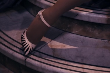 Mariah Carey trong hậu trường một buổi chụp hình