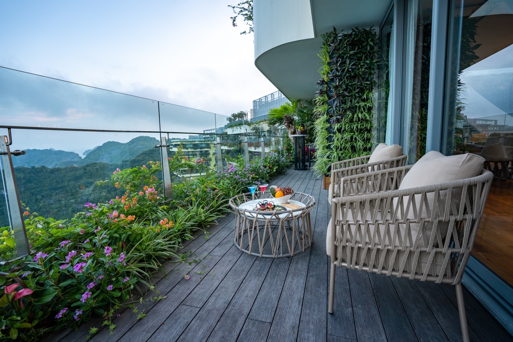 Hạ tầng và logistics: Trợ lực nâng tầm giá trị bất động sản Cát Bà - 3 Hạ tầng và logistics: Trợ lực nâng tầm giá trị bất động sản Cát Bà - 3