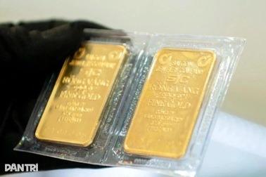 Giá bán vàng miếng vượt 128 triệu đồng/lượng