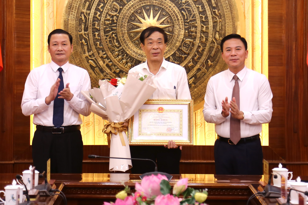 Nhà vô địch Đường lên đỉnh Olympia được thưởng 260 triệu đồng - 2 Nhà vô địch Đường lên đỉnh Olympia được thưởng 260 triệu đồng - 2