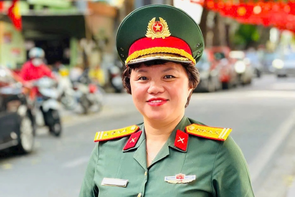 Tiết lộ về dàn vũ khí, khí tài đồ sộ trong phim Mưa đỏ - 1