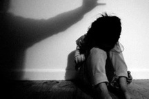 Người đàn ông 37 tuổi xâm hại bé gái 4 tuổi